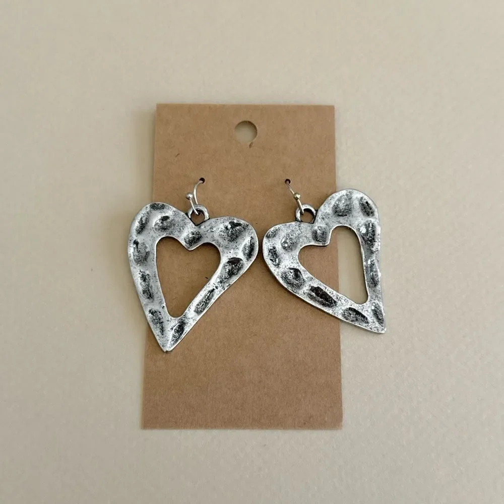 Heart Dangle Earrings #1639